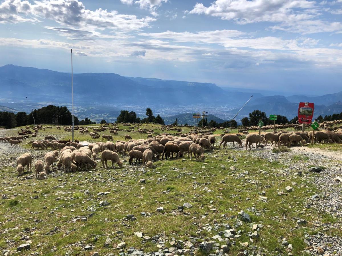 Апартаменти T2- 4Pers- Chamrousse Bachat Bouloud Екстер'єр фото